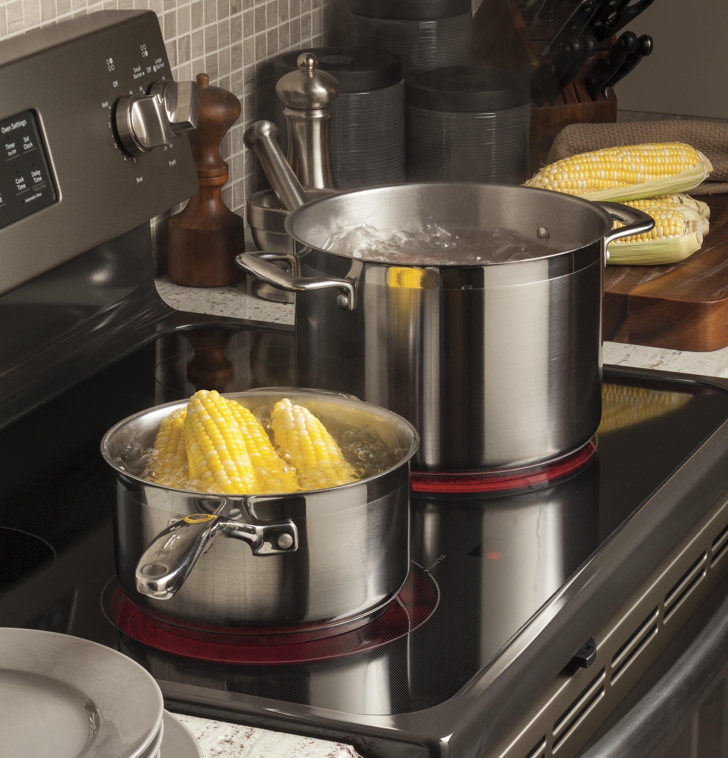 GENERAL ELECTRIC 30" Smooth Top Range with Ceramic glass cooktop