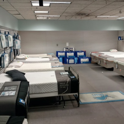 Lansing  ABC Warehouse inner store image 2